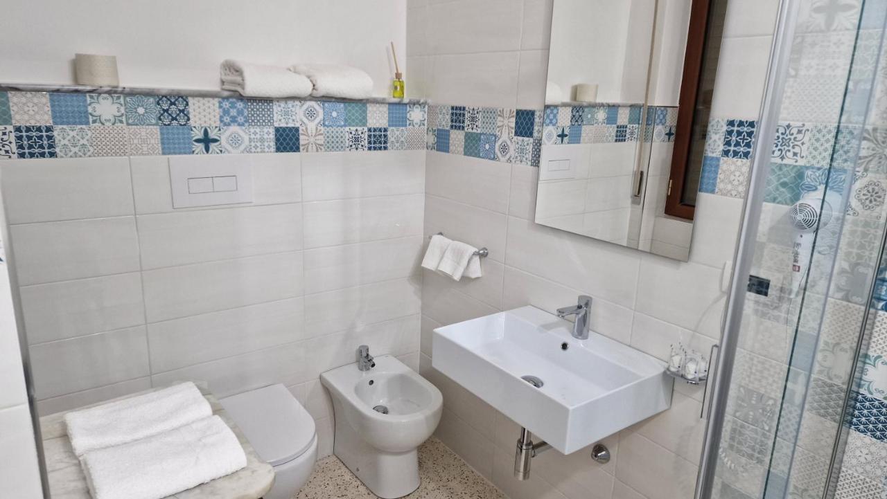 Vittoria Guest House Battipaglia Luaran gambar