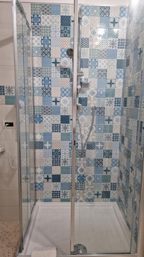 Vittoria Guest House Battipaglia Luaran gambar